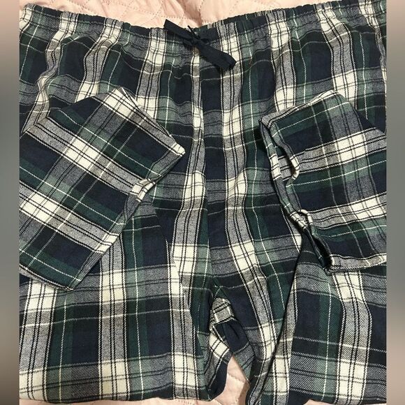 NWOT Pajama bottoms - Picture 4 of 9